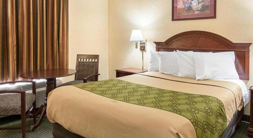 Econo Near Quantico Marine Base Hotel 2*