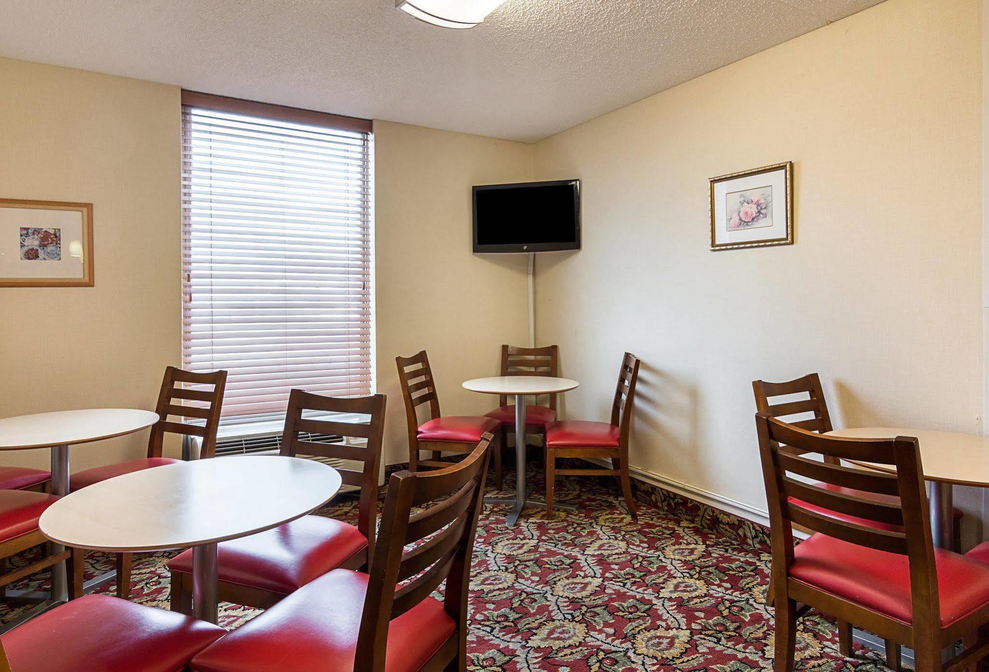 Econo Near Quantico Marine Base Hotel Dumfries