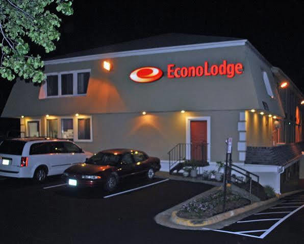 Econo Near Quantico Marine Base Hotel Dumfries